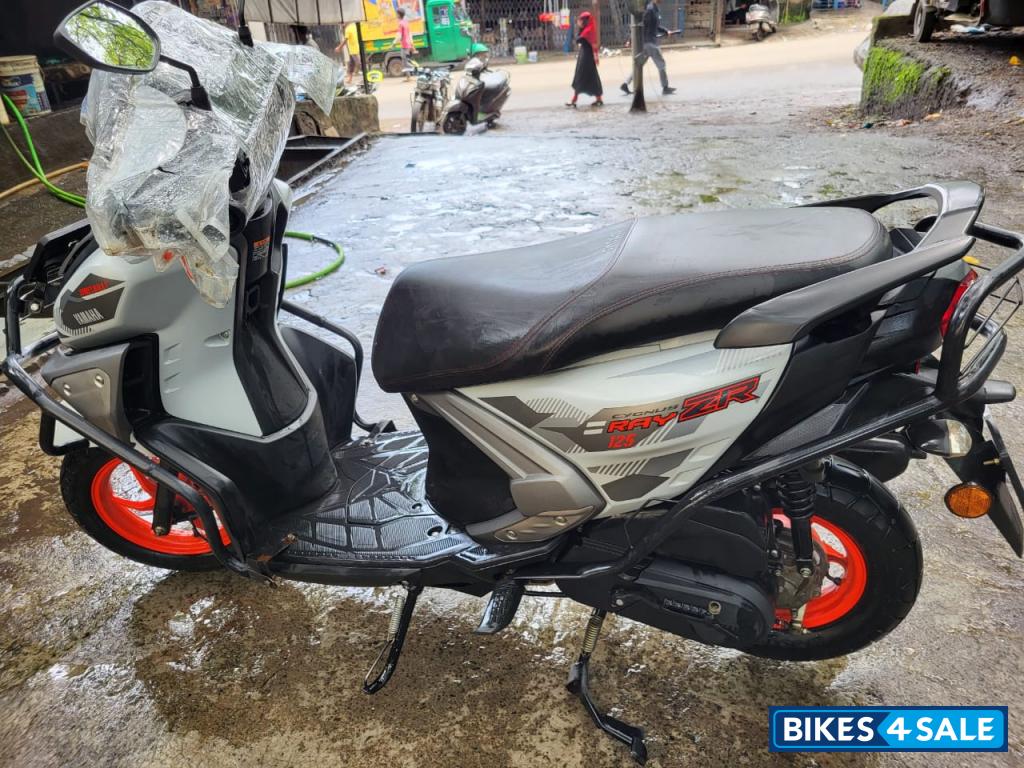 Yamaha Cygnus RayZR 125 Fi BS6