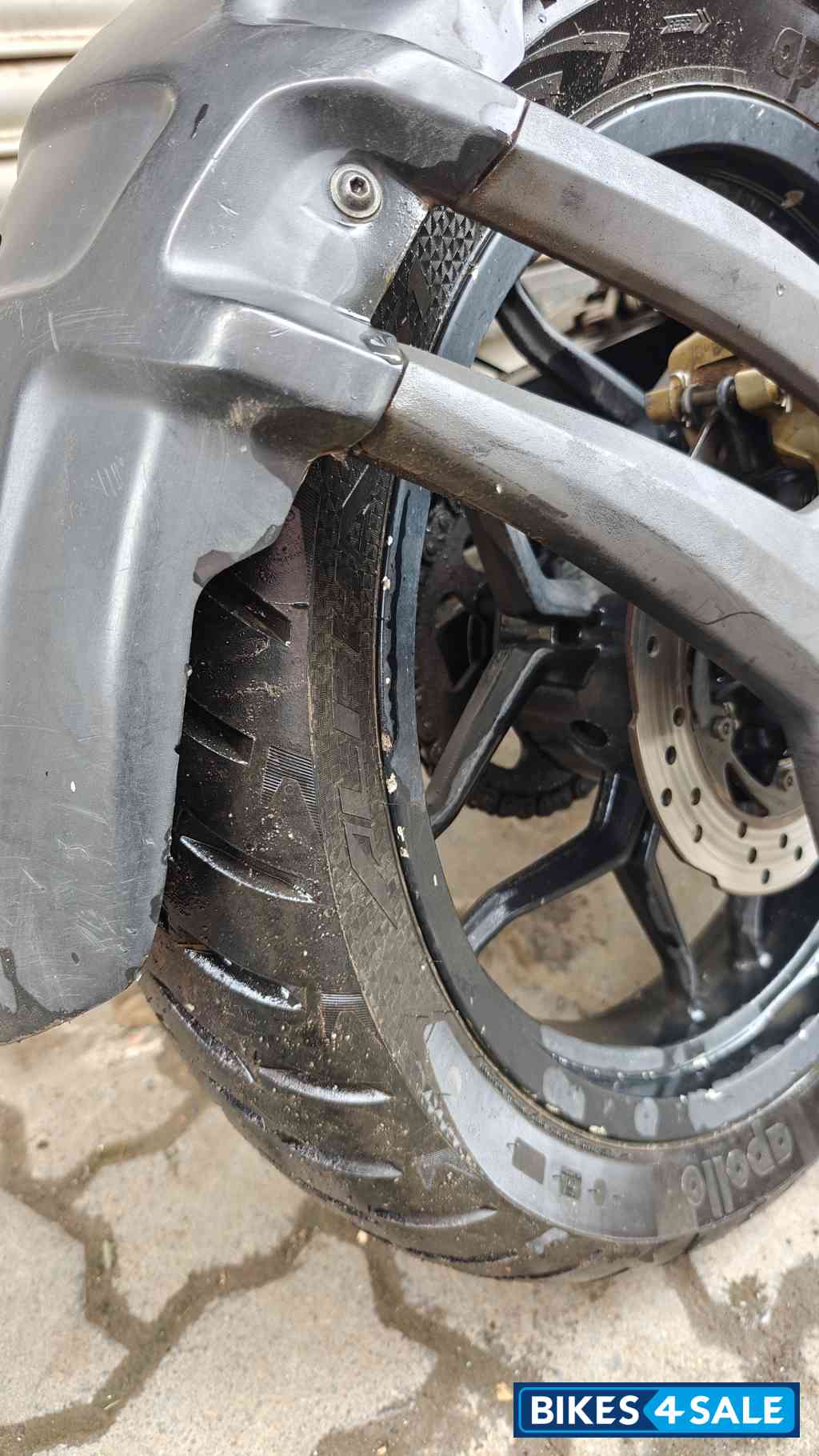 Black Bajaj Pulsar NS200