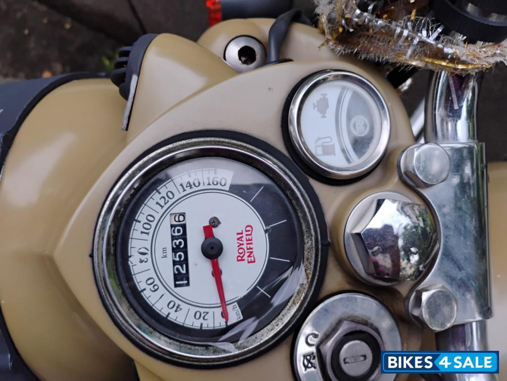 Khaki Royal Enfield Classic 500