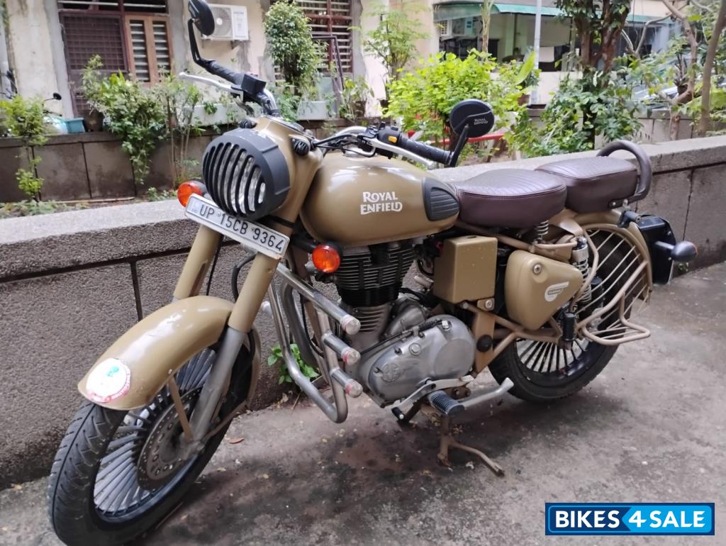 Khaki Royal Enfield Classic 500
