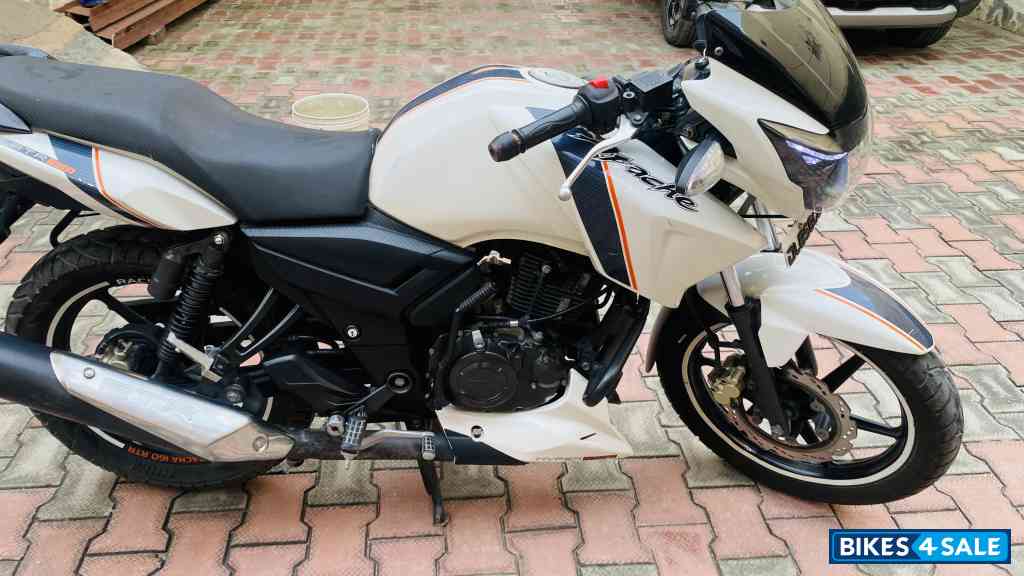 TVS Apache RTR 160
