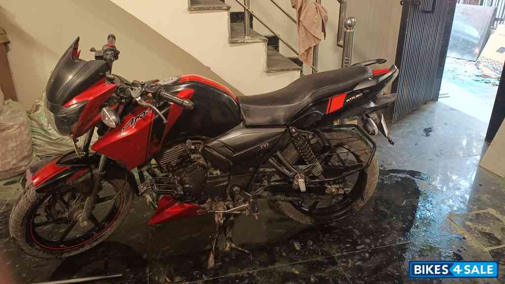 TVS Apache RTR 160