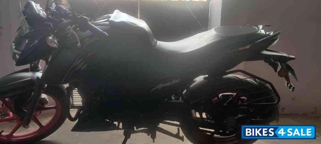 TVS Apache RTR 160 4V Special Edition