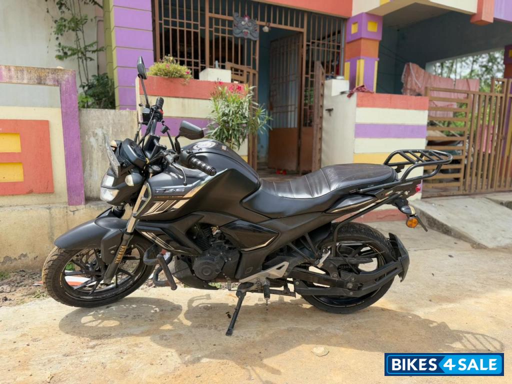 Yamaha FZ-S FI V3 BS6