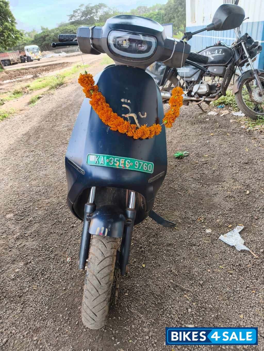 Midnight Blue Ola S1 Air 3kWh