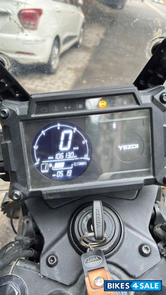 Maroon Yezdi Adventure Single Headlight Maroon Yezdi Adventure Single Headlight