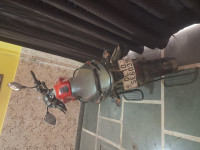 Red Bajaj Pulsar 135LS