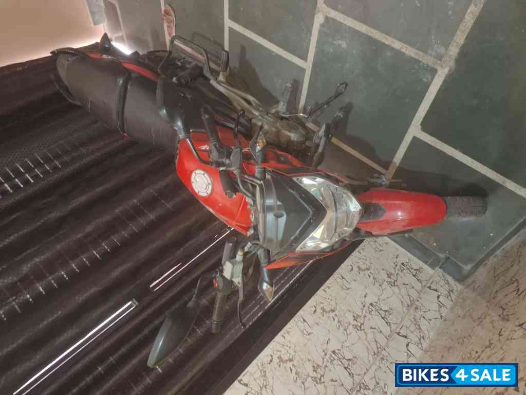 Red Bajaj Pulsar 135LS