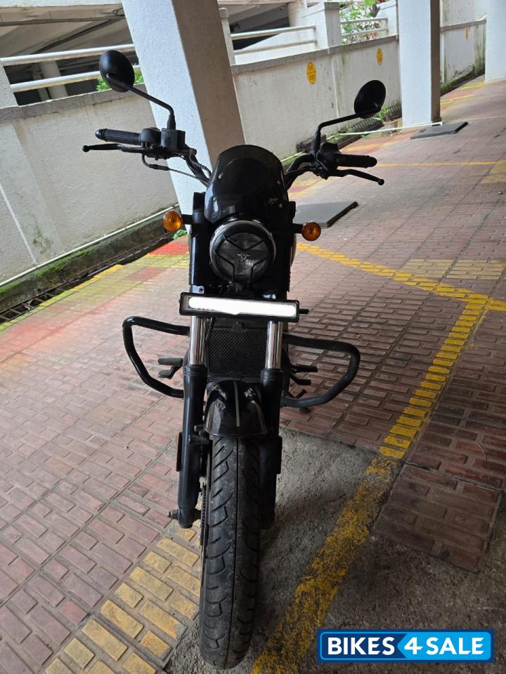 Forest Green Yezdi Roadster Dual Tone