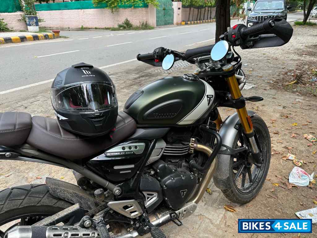 Green Triumph Scrambler 400 X