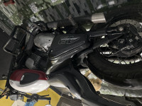 Jawa 42 Bobber Red Sheen