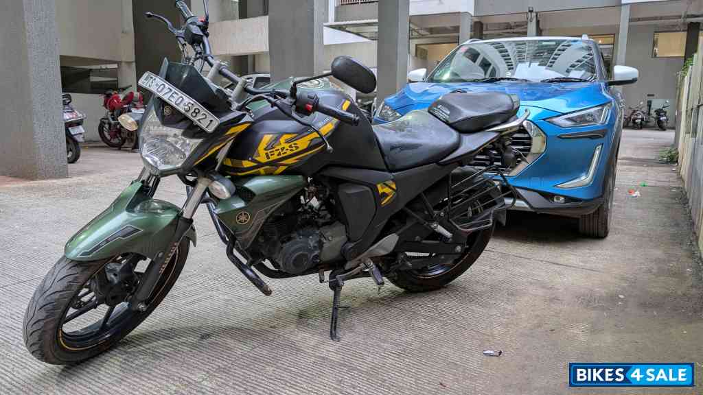 Military Green Yamaha FZ-S FI V2