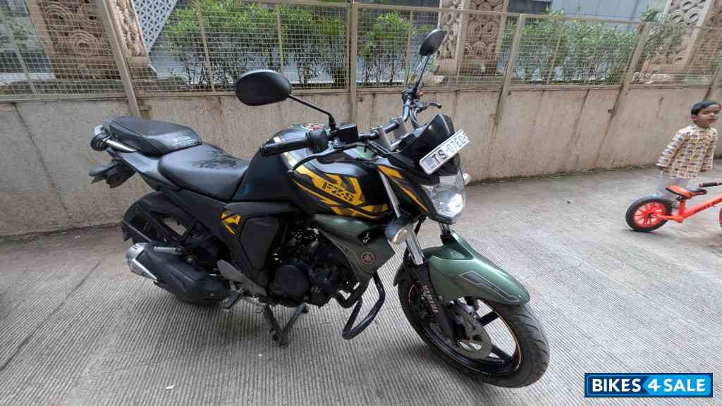 Military Green Yamaha FZ-S FI V2