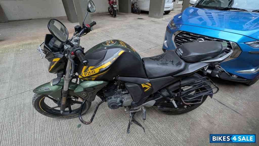 Military Green Yamaha FZ-S FI V2