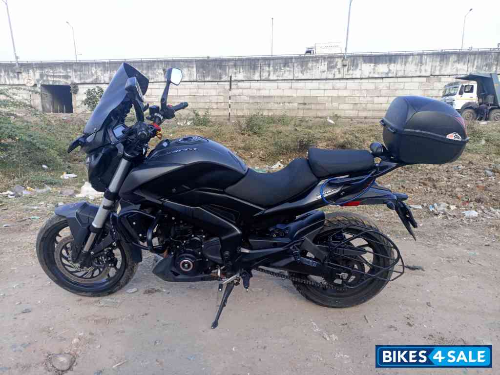Charcoal Black Bajaj Dominar 400 ABS BS6