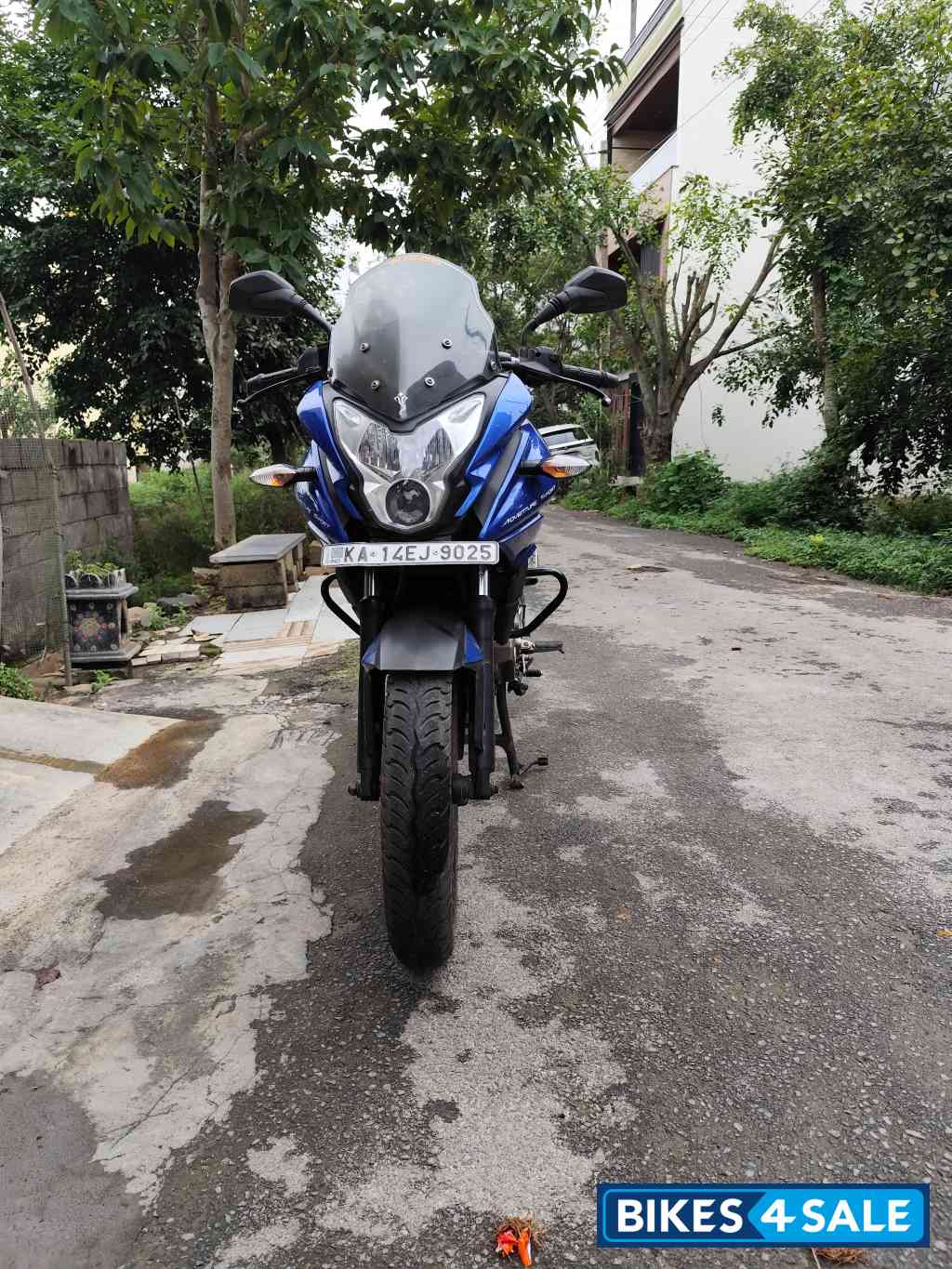 Bajaj Pulsar AS 200