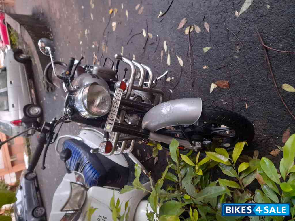 Gun Metal Grey Royal Enfield Classic 350 2021