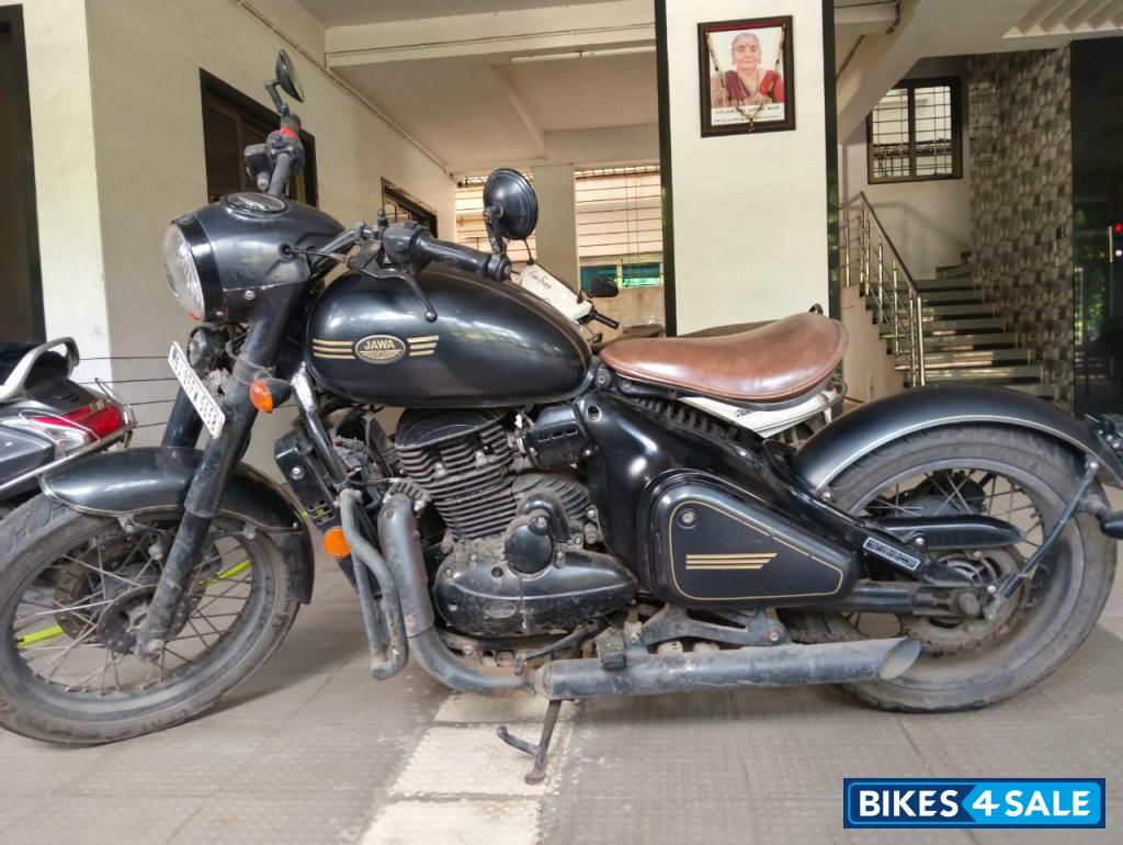 Matt Charcoal Grey Jawa Perak