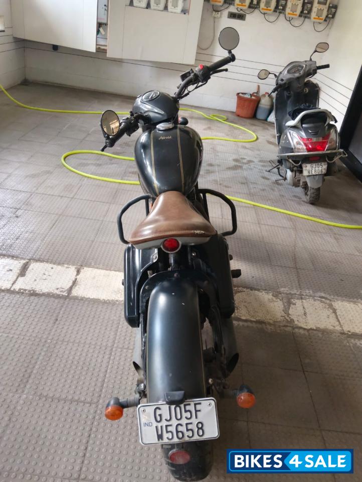 Matt Charcoal Grey Jawa Perak