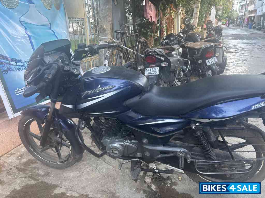 Bajaj Pulsar 150