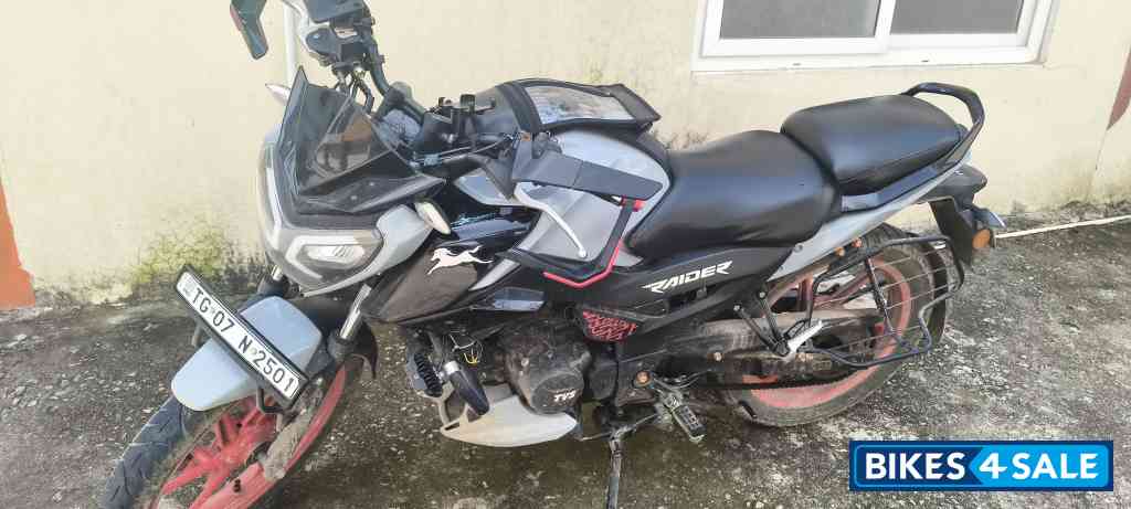 Gery TVS Raider iGO Gery TVS Raider iGO