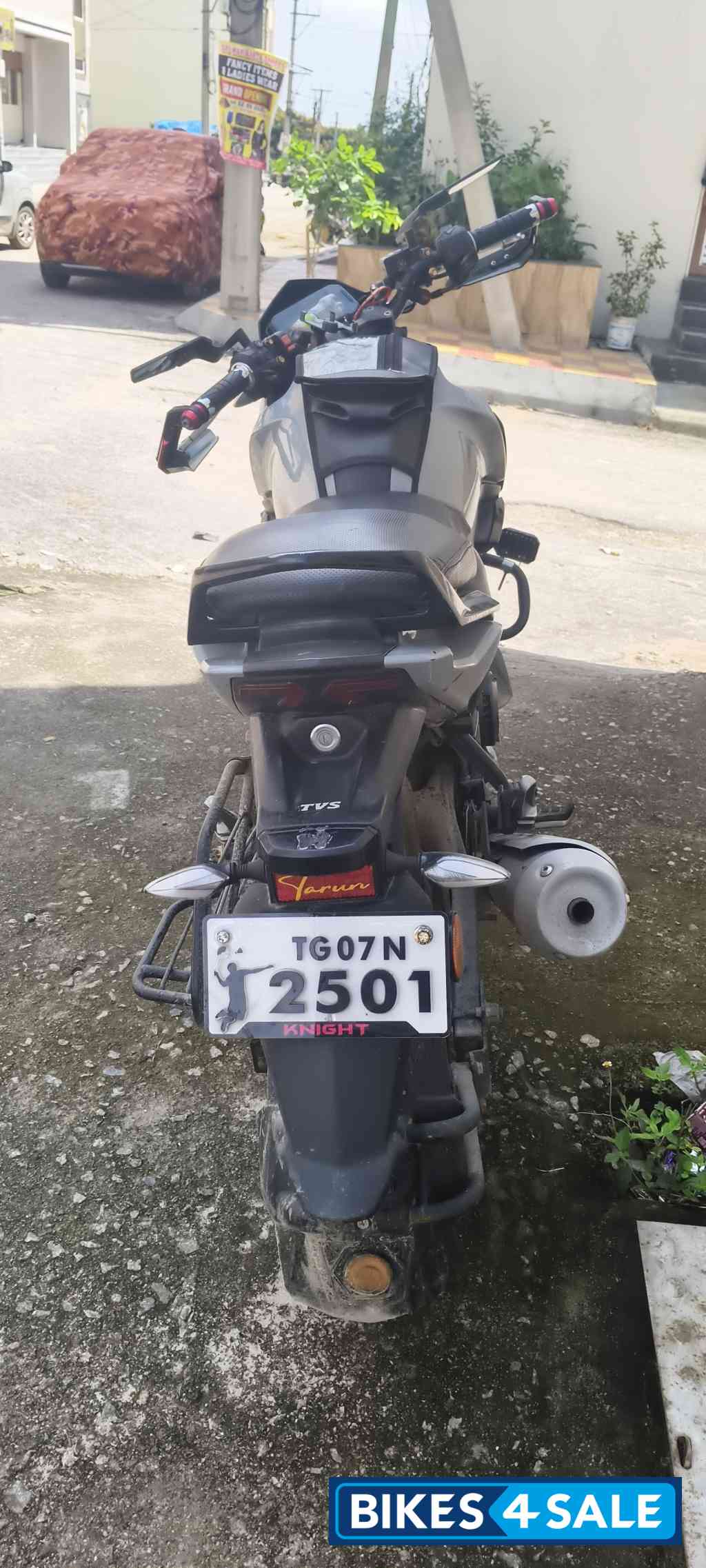 Gery TVS Raider iGO Gery TVS Raider iGO