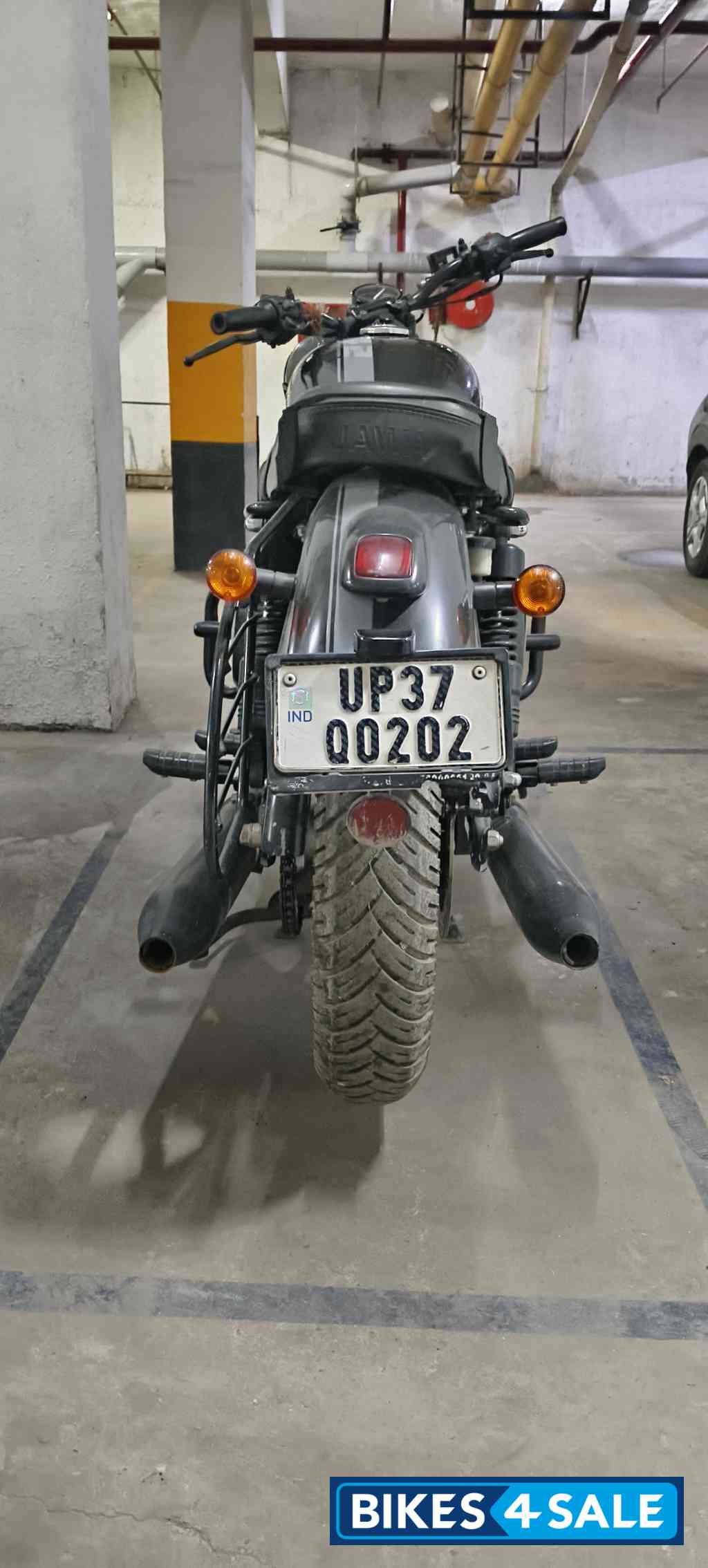 Jawa 42 Dual Channel ABS AllStar Black