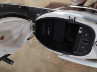 White BGauss B8 Lithium Ion