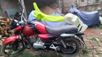 Bajaj V15