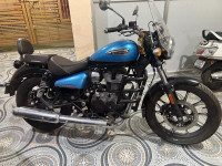 Supernova Blue Royal Enfield Meteor 350 Supernova