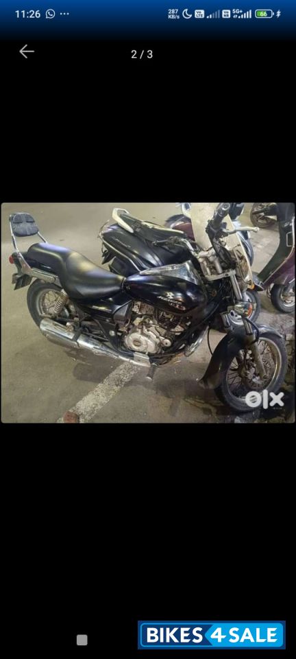 Black Bajaj Avenger Cruise 220