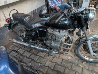 Black Royal Enfield Bullet 350 Twinspark