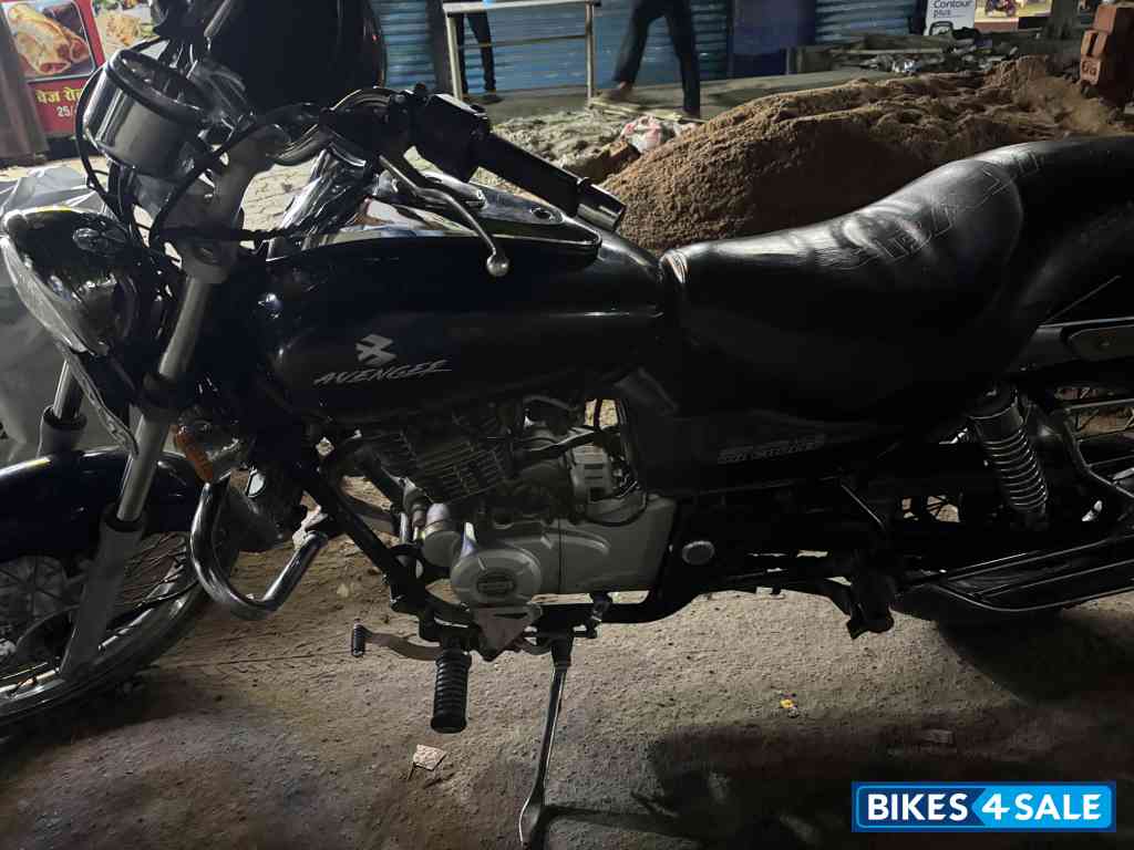 Bajaj Avenger Cruise 220 Bajaj Avenger Cruise 220