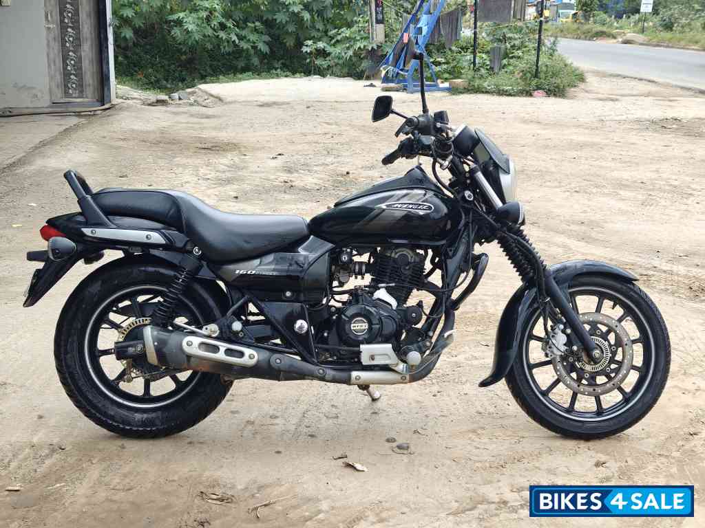 Bajaj Avenger Street 160