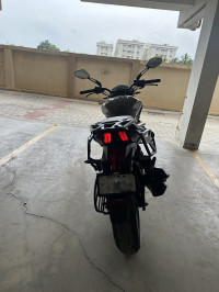 Bajaj Dominar 400