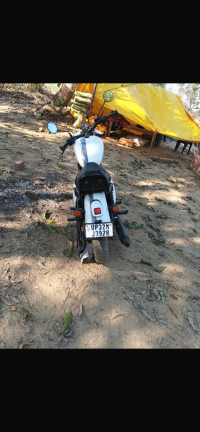 Jawa 42 Dual Channel ABS Sirius White