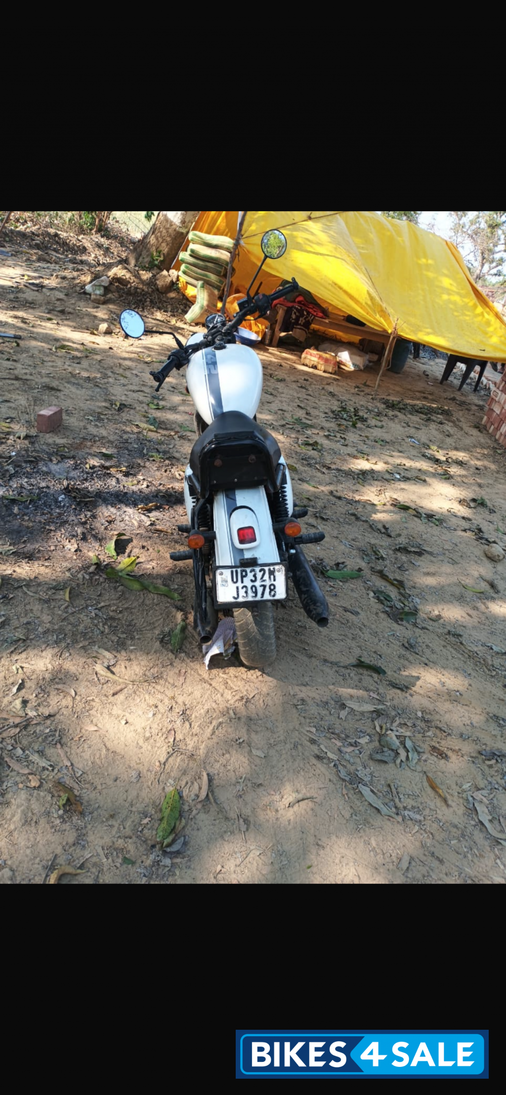 Jawa 42 Dual Channel ABS Sirius White