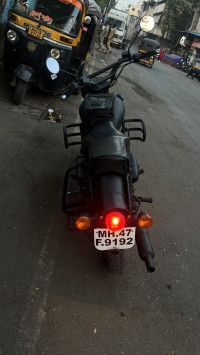 Black Royal Enfield Bullet Electra Twinspark