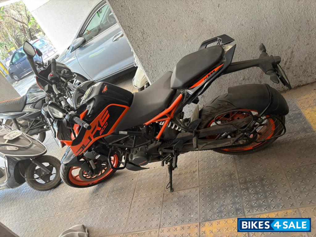 KTM Duke 200