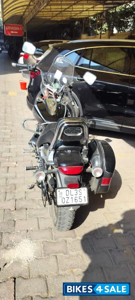 Bajaj Avenger Cruise 220