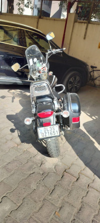Bajaj Avenger Cruise 220