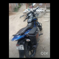 Blue Bajaj Pulsar 150