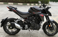 Black Hero Xtreme 250R