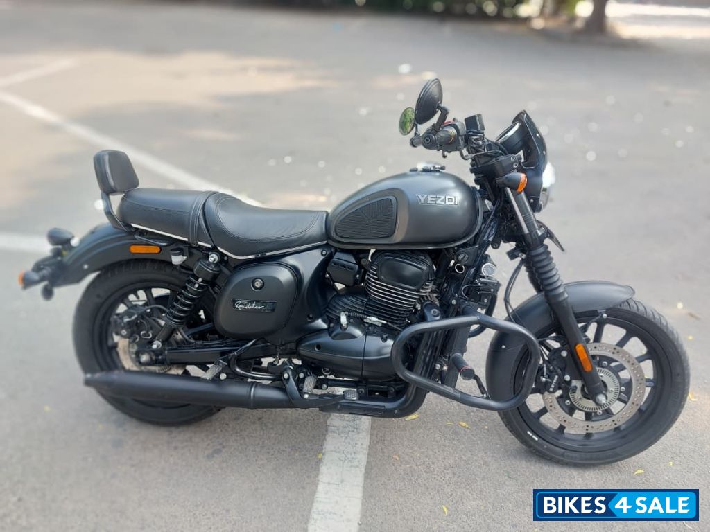 Smoke Grey Yezdi Roadster