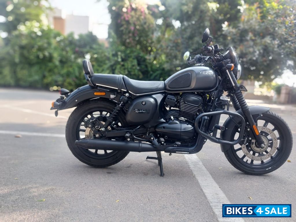 Smoke Grey Yezdi Roadster