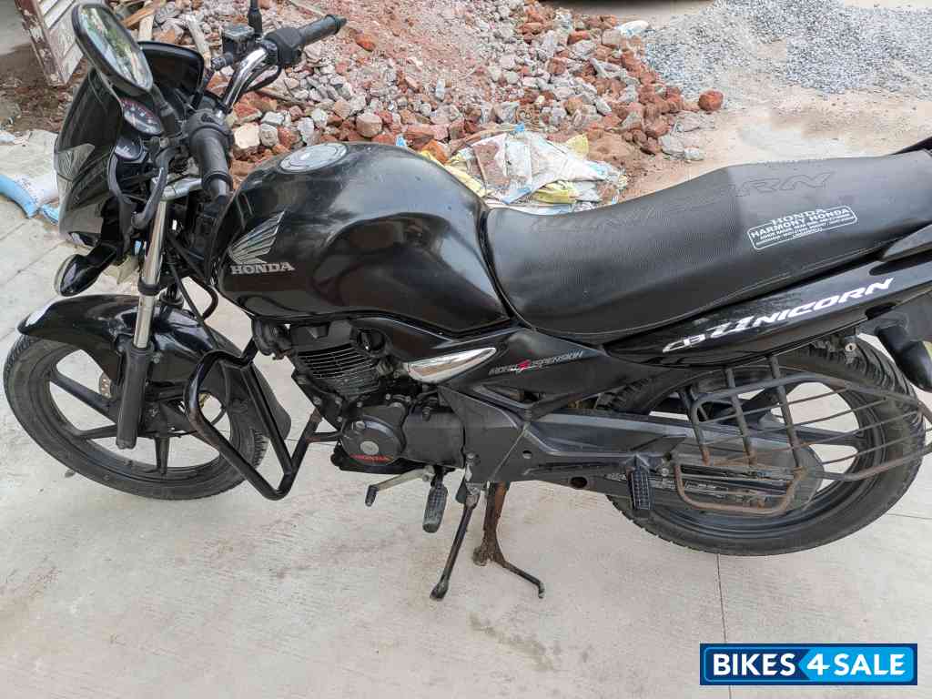 Honda CB Unicorn