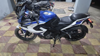 Bajaj Pulsar RS 200