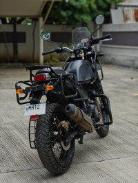 Granite Black Royal Enfield Himalayan BS VI