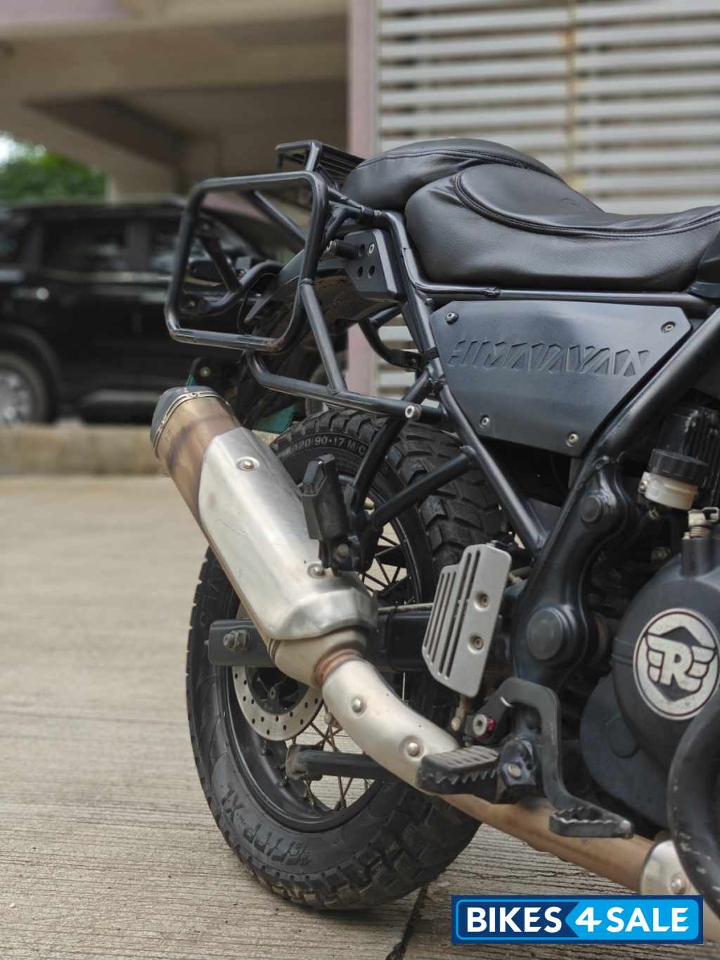 Granite Black Royal Enfield Himalayan BS VI
