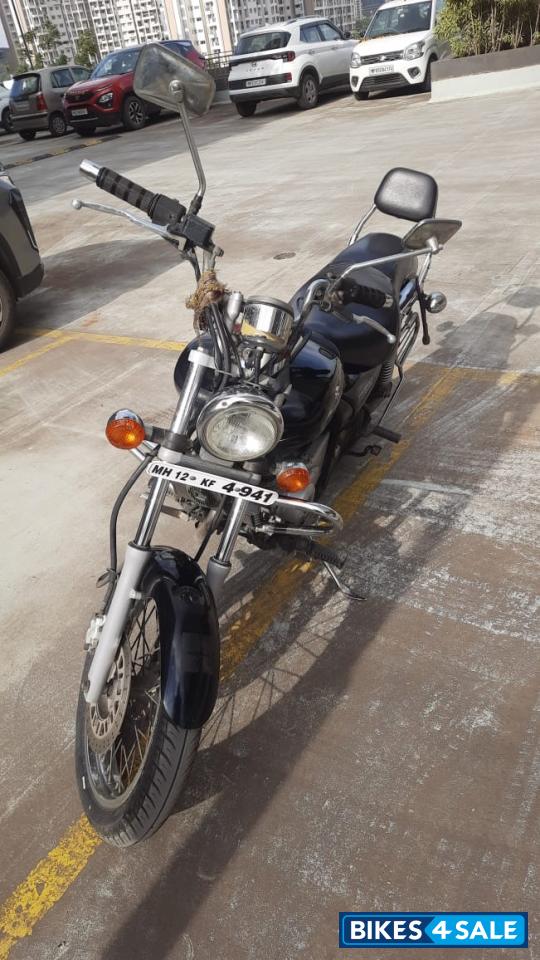 Bajaj Avenger 220 DTS-i